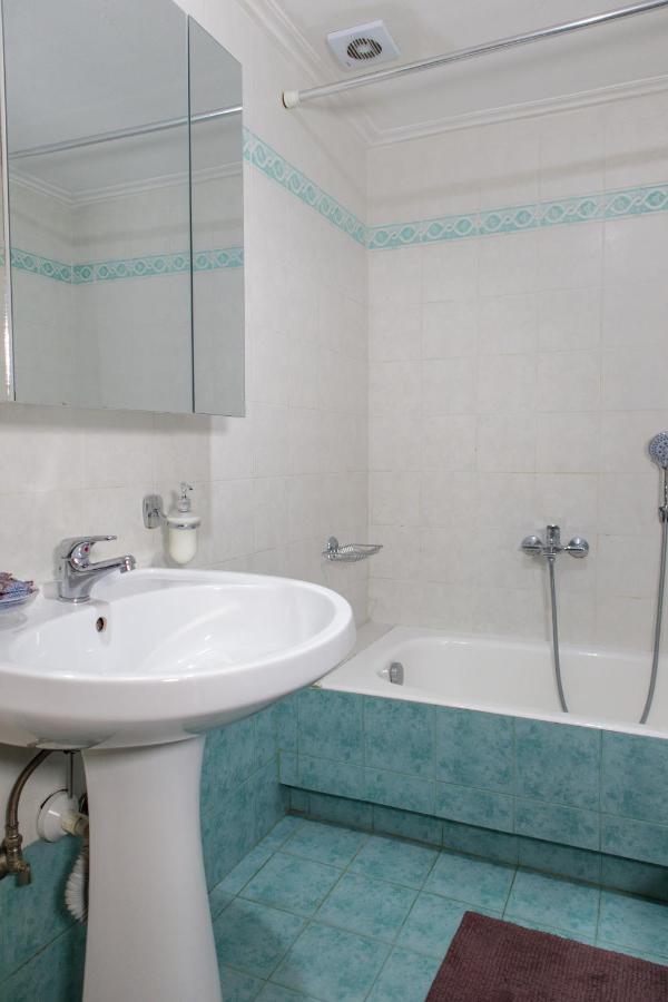 Almyros Aktis Seaview Apartment Каламата Экстерьер фото